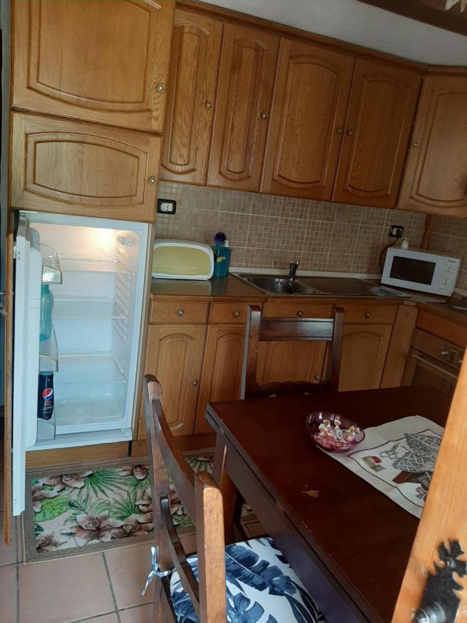 Apartmán Casa Elena Nus Exteriér fotografie